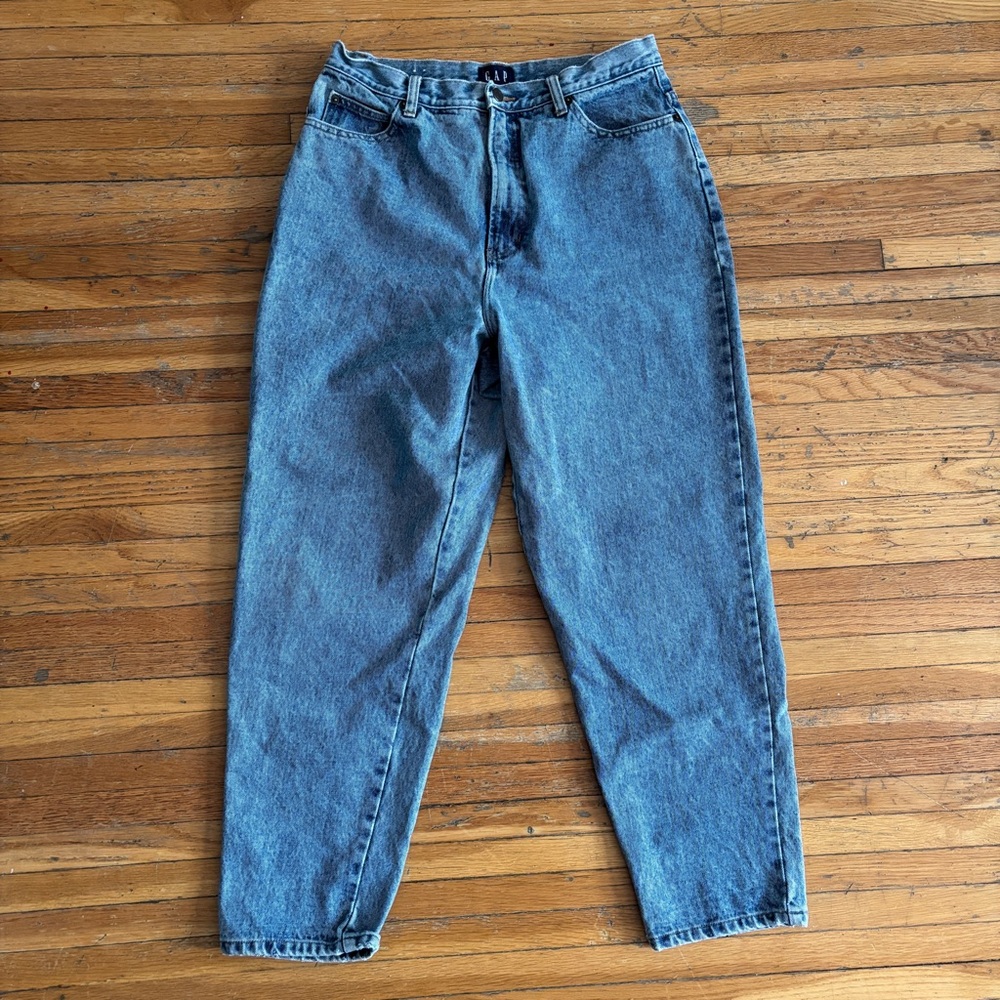 Vtg GAP high rise stone wash blue high rise ankle mom jeans